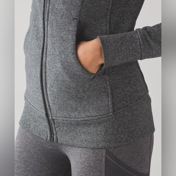 EUC Lululemon Scuba Hoodie *Light Cotton Fleece - Heathered Speckled Black - Picture 11 of 13